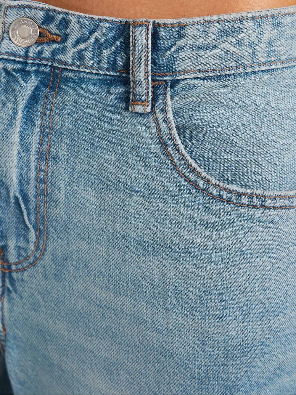 Multi-pocket cargo jeans