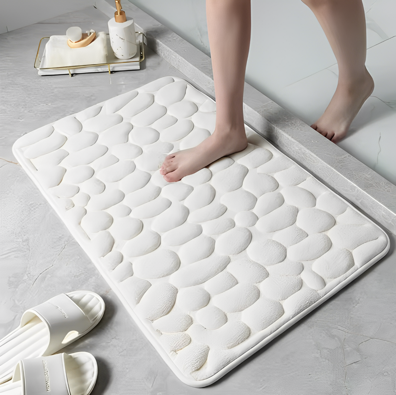 ConfortLux™ – Non-Slip Bathroom Mat [BUY 1, GET 1 FREE + FREE SHIPPING]